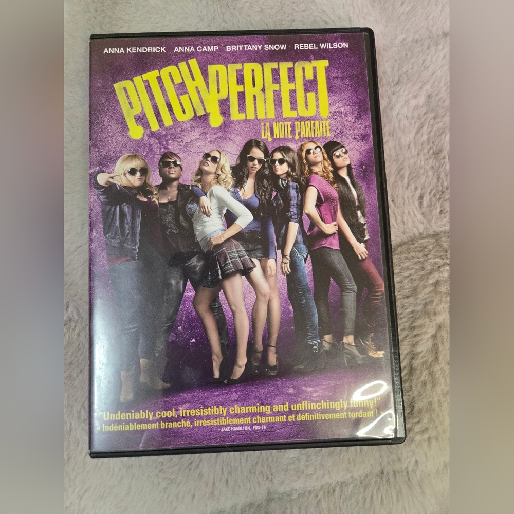 ✨️Movies 3/15✨️ Universal Pitch Perfect DVD - Purple and Yellow Cover